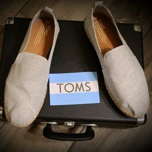 Toms Espadrilles